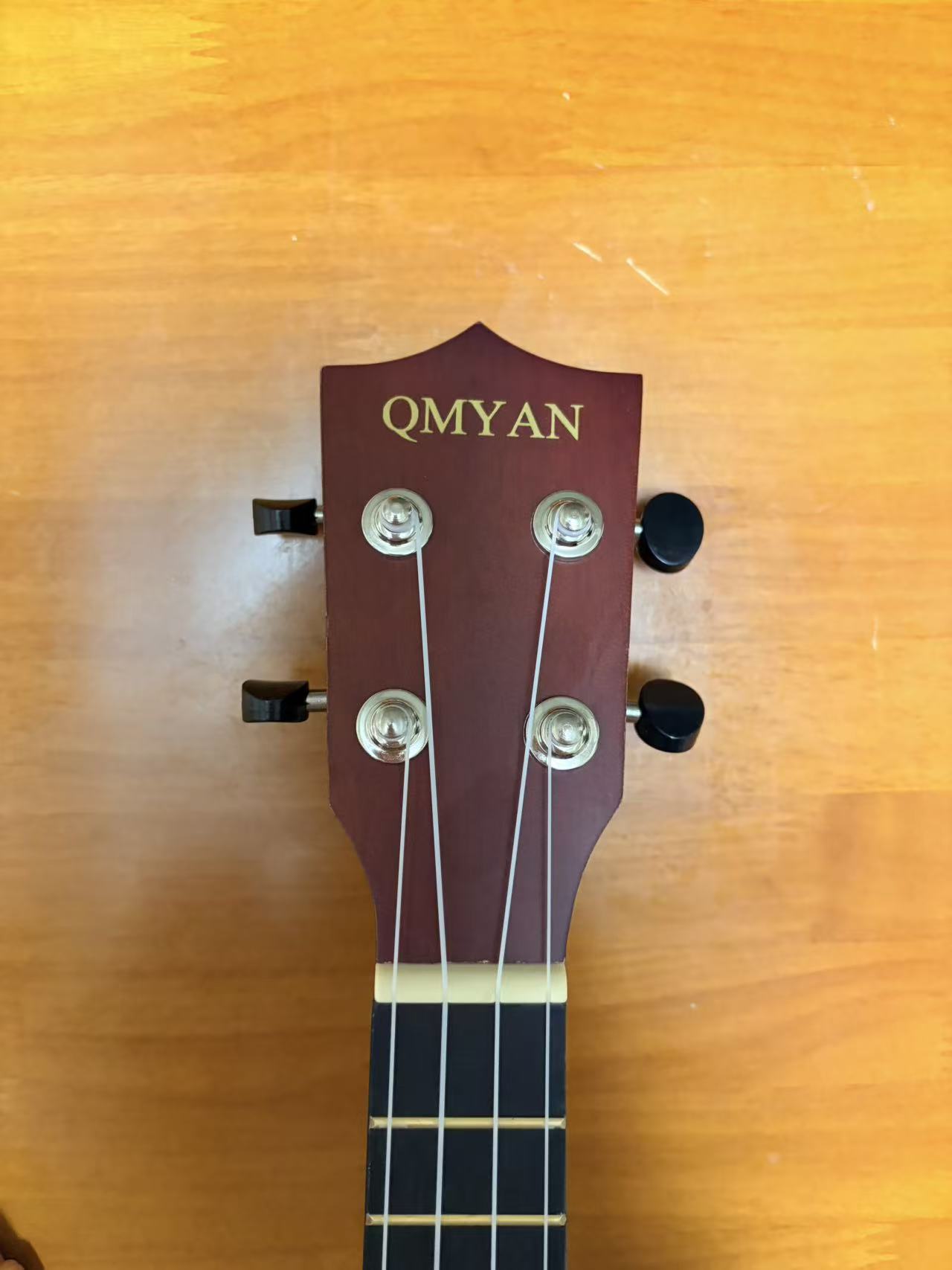 QMYAN Ukulele Bass Natural